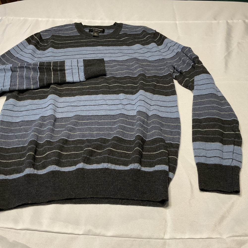 Banana Republic Women's Italian Merino Wool Sweater Blue Striped‎ Knit Crew Neck